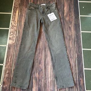 NWT Zara Straight Leg Jeans (fits typical sz 0/2)